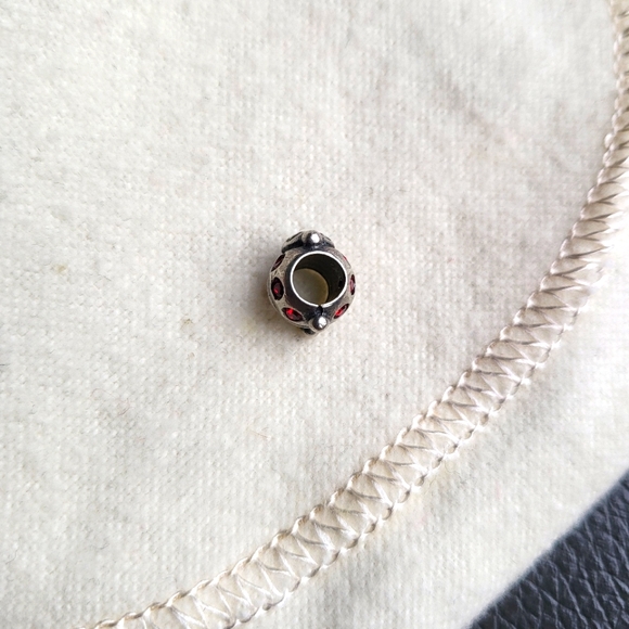 Kay Jewelers Michael Anthony Charmed Memories 'Ladybug' Sterling silver charm - Picture 2 of 4